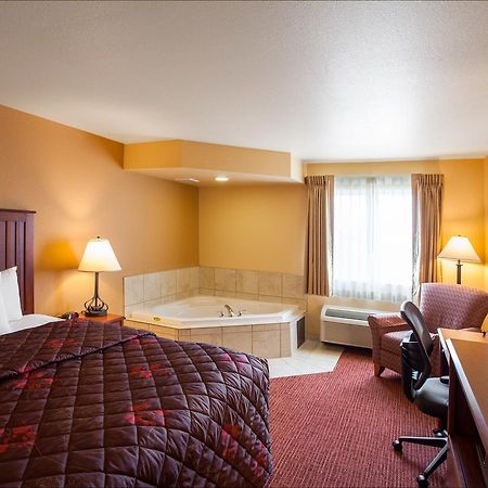 Rodeway Inn&Suites Phillipsburg Exterior foto